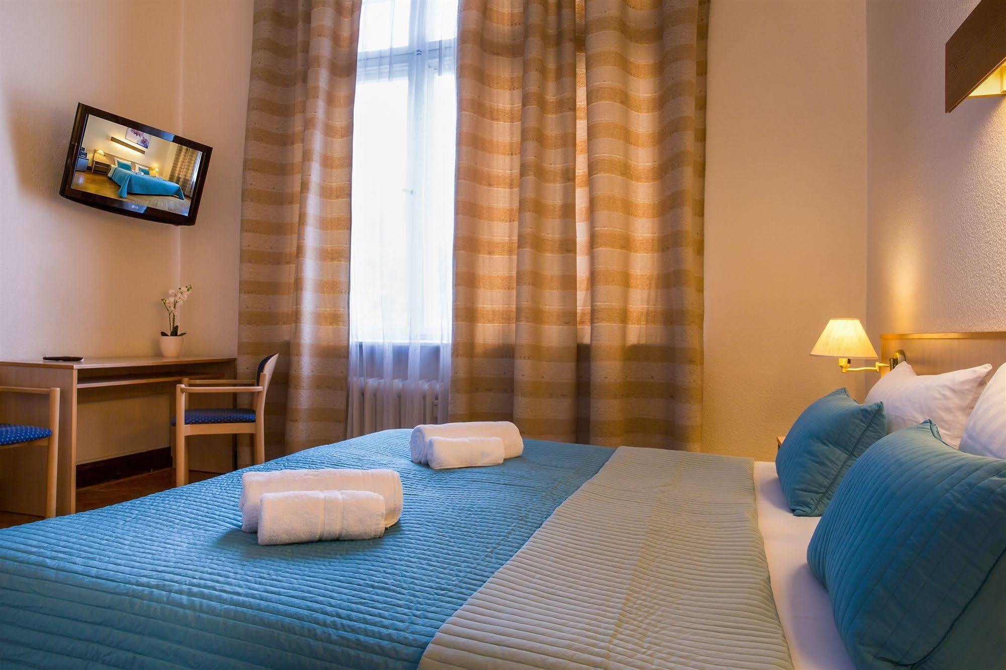 Hotel Comet Am Kurfuerstendamm Berlin Kültér fotó